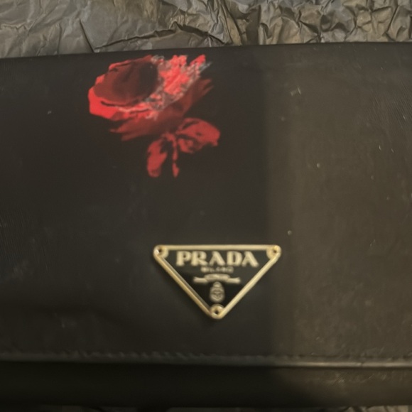 Prada Rose 🥀 Wallet-Authentic - Picture 7 of 7